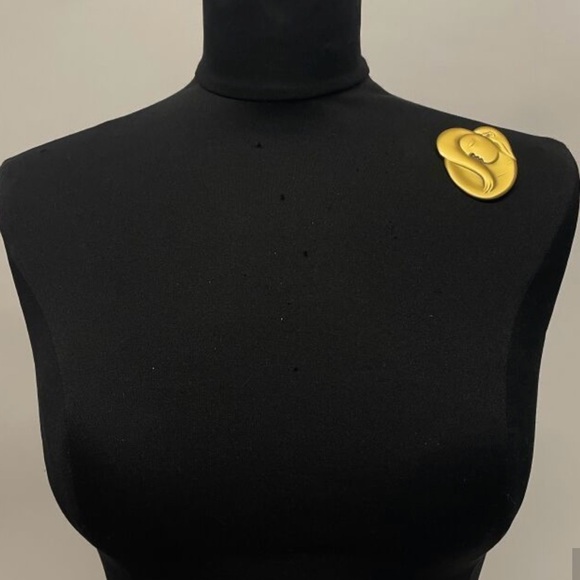 After Picasso Brooch and Earrings Guggenheim Edition Profile of Marie Thérese - Picture 5 of 5